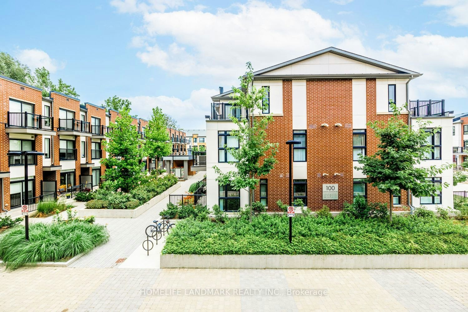 201-120 Canon Jackson Drive, Toronto, ON, M6M 0B8 - 25