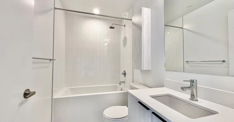 618-2485 Eglinton Avenue W, Mississauga, ON, L5M 2V8 - 8