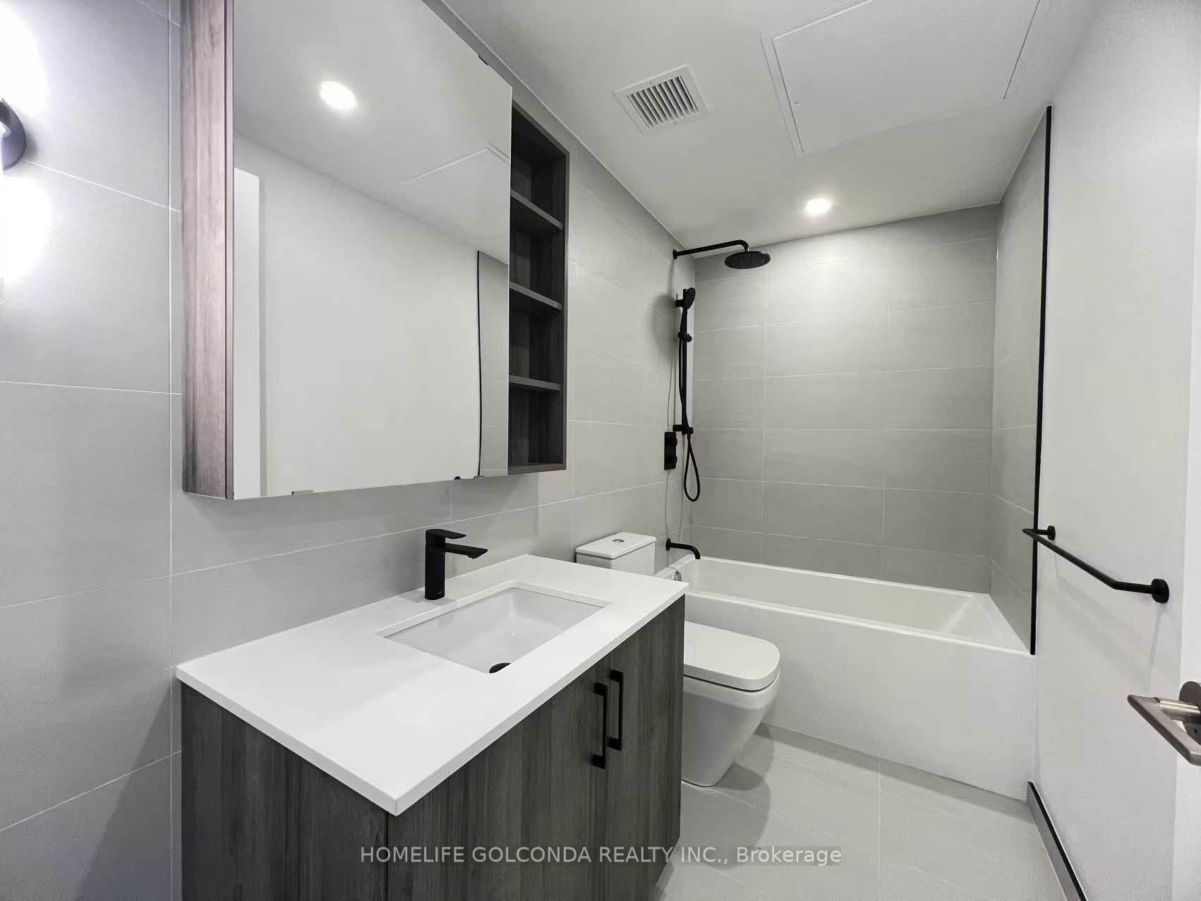 423-689 The Queensway N/A, Toronto, ON, M8Y 1L1 - 4