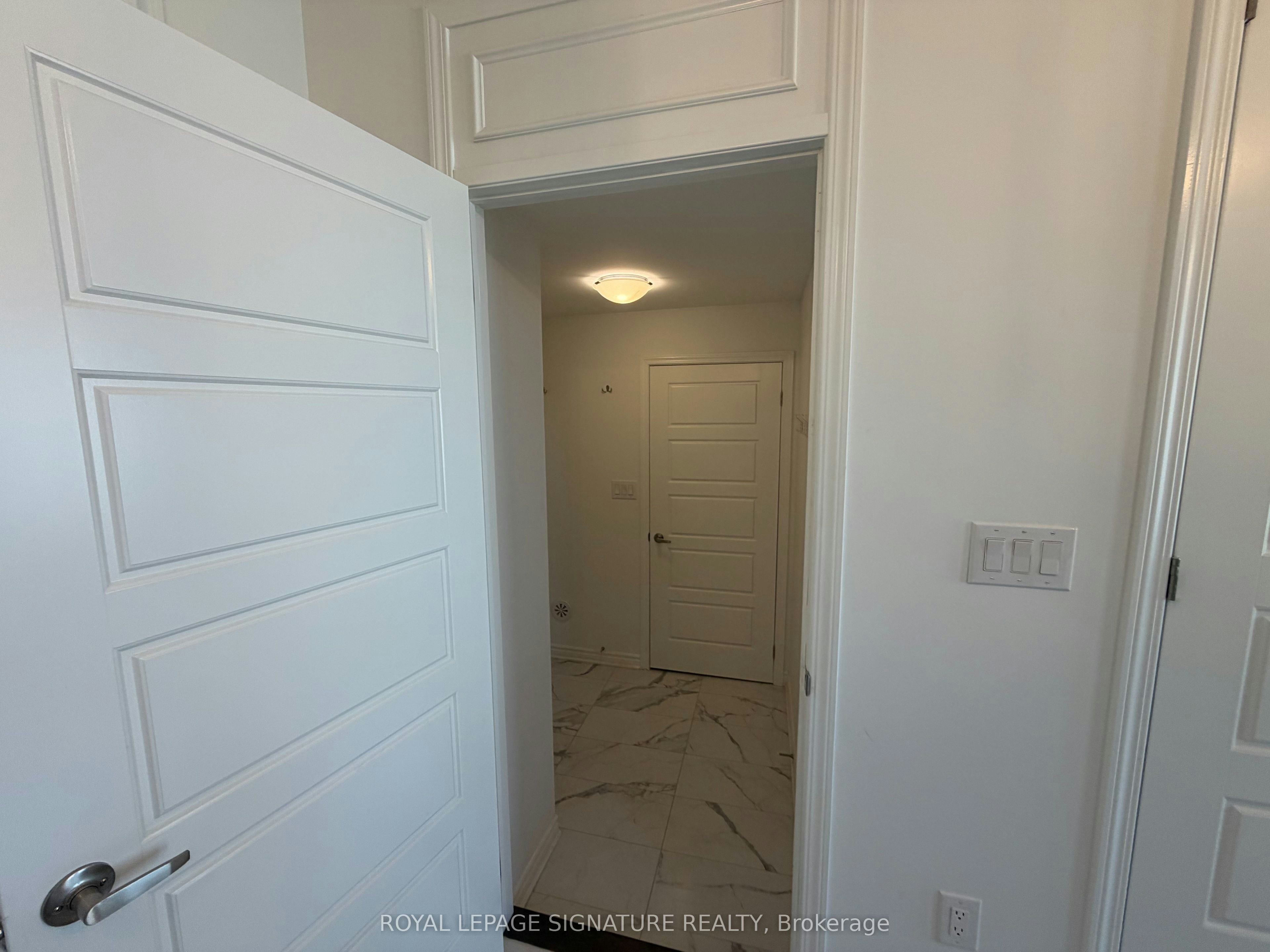 1392 William Halton Parkway, Oakville, ON, L6M 5P2 - 9