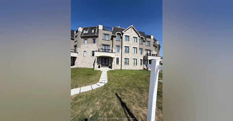 1392 William Halton Parkway, Oakville, ON, L6M 5P2 - 2