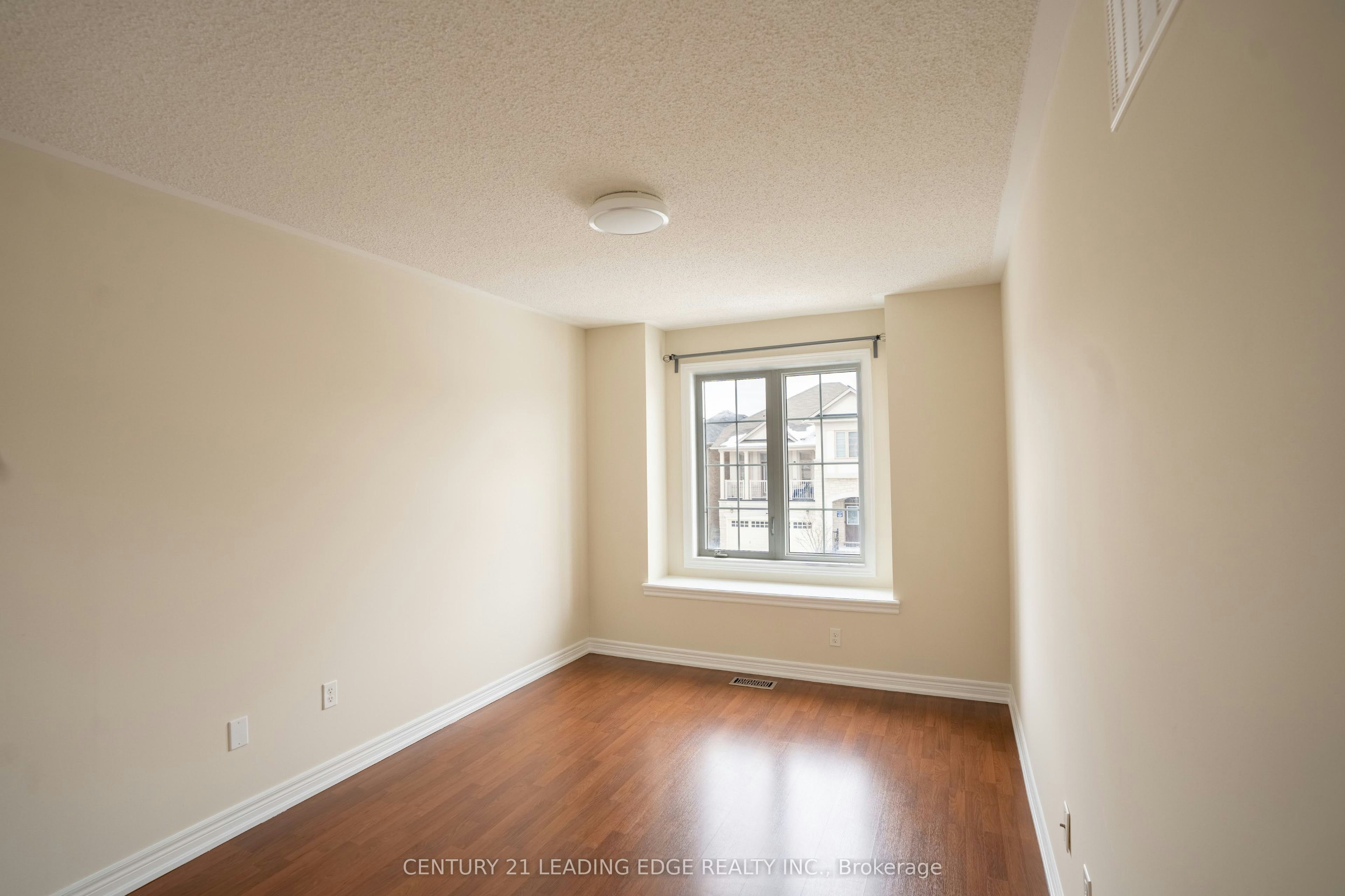 3229 Edwyna Drive, Mississauga, ON, L5M 0V3 - 8