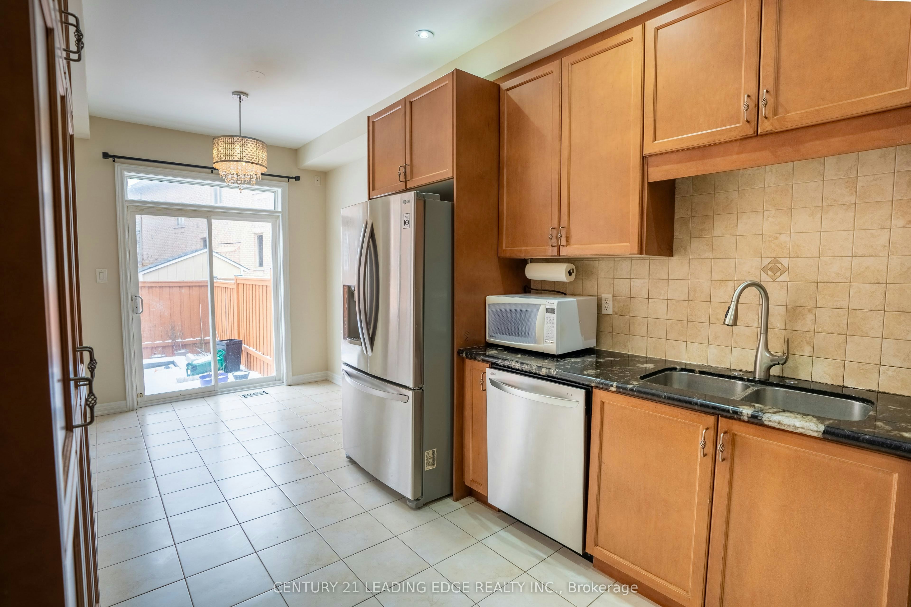 3229 Edwyna Drive, Mississauga, ON, L5M 0V3 - 3