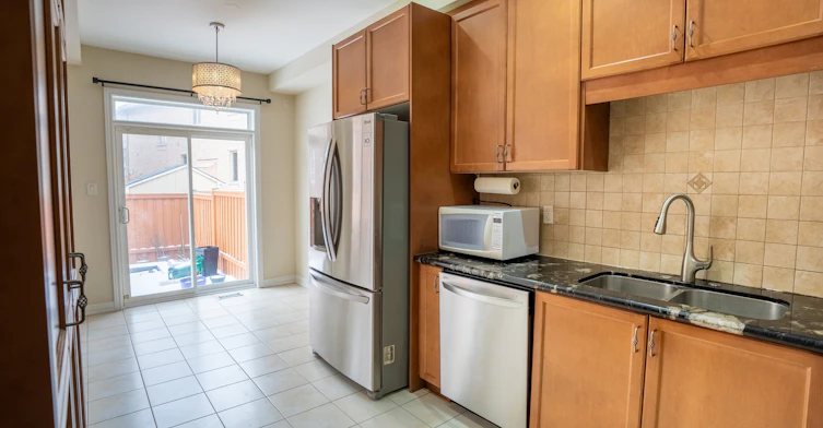 3229 Edwyna Drive, Mississauga, ON, L5M 0V3 - 3