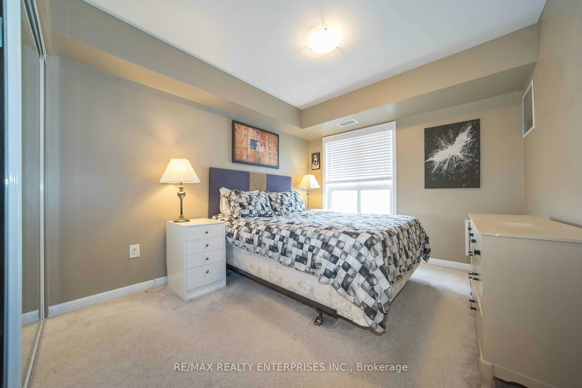 302-1045 Nadalin Heights, Milton, ON, L9T 8R5 - 10