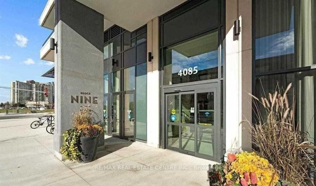 309-4085 Parkside Village Drive, Mississauga, ON, L5B 0K8