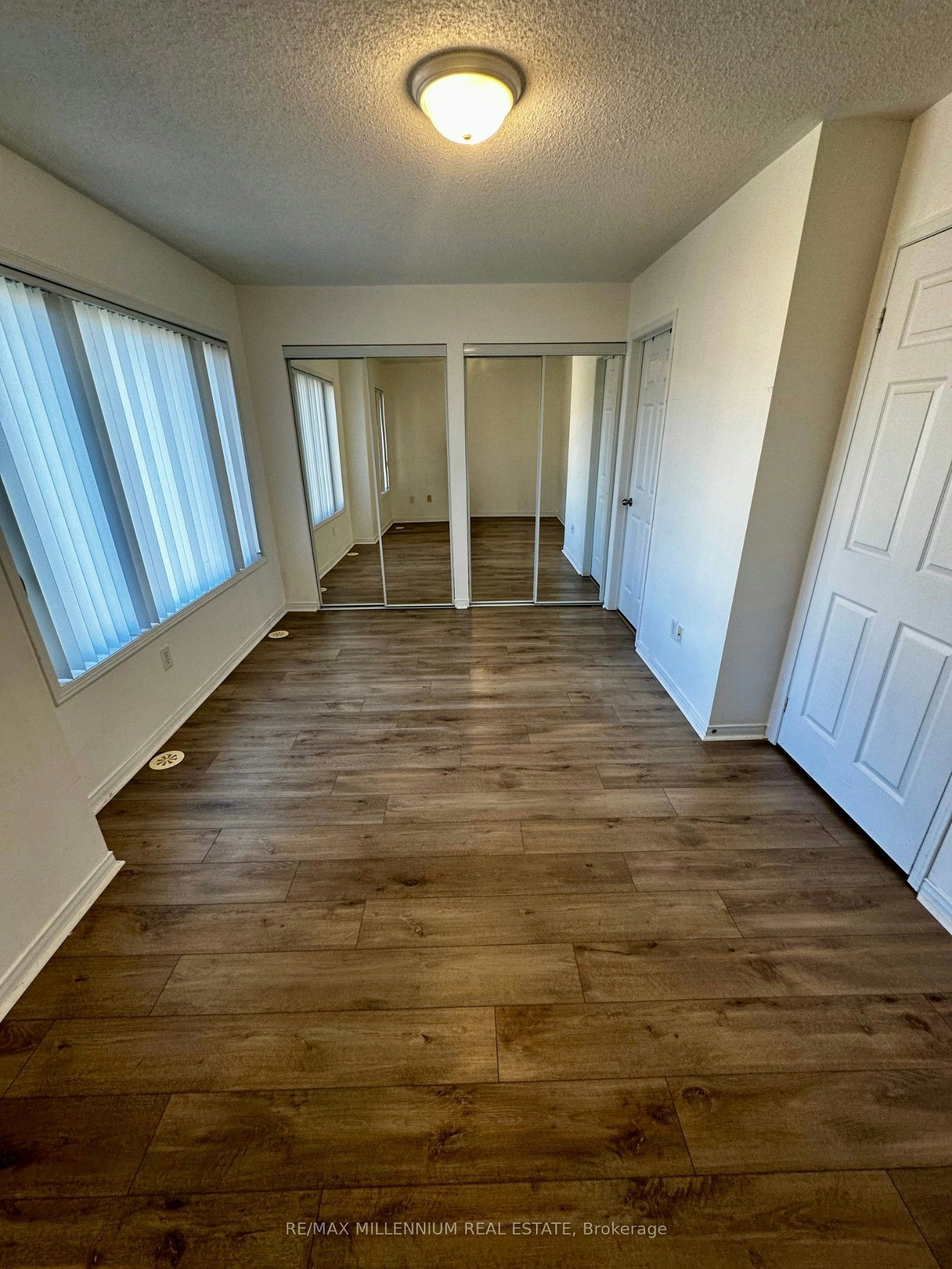 73-3050 Erin Centre Boulevard, Mississauga, ON, L5M 0P5 - 9
