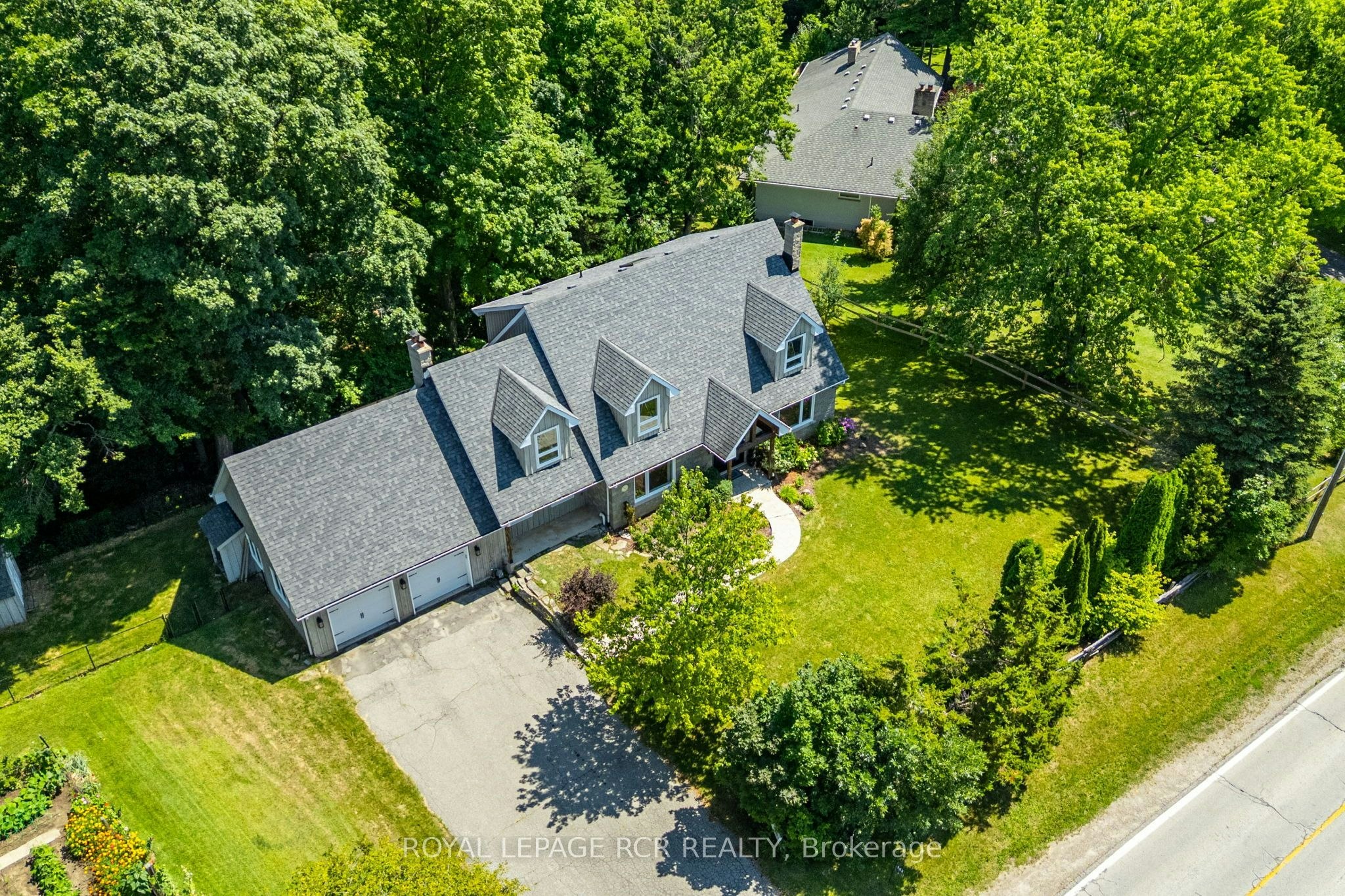 163 Confederation Street, Halton Hills, ON, L7G 4S8