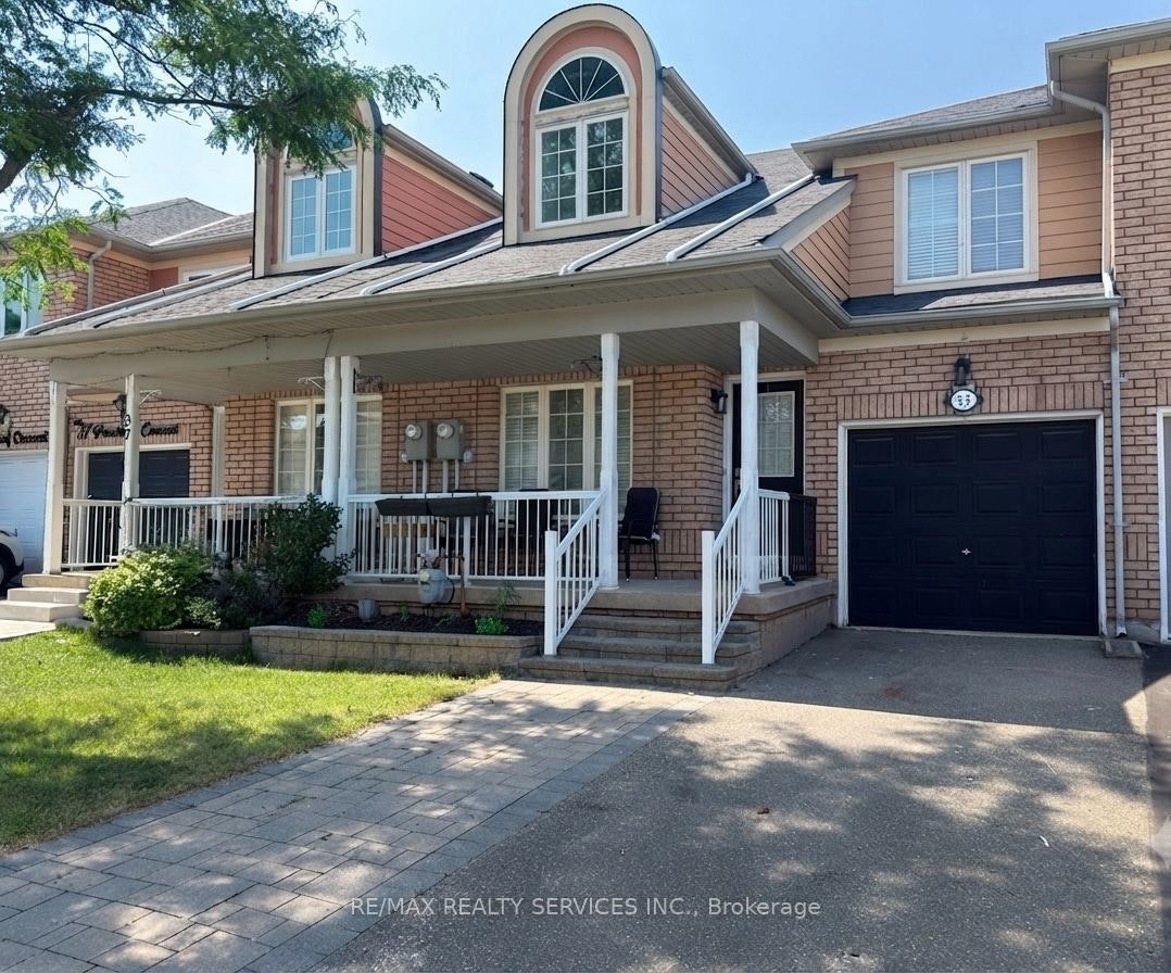 35 Peachleaf Crescent, Brampton, ON, L7A 2B4
