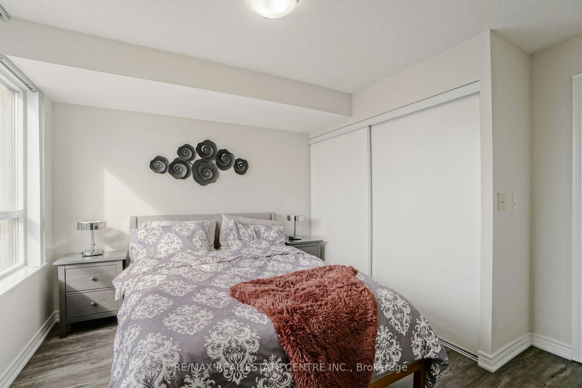 1704-310 Burnhamthorpe Road W, Mississauga, ON, L5B 4P9 - 27