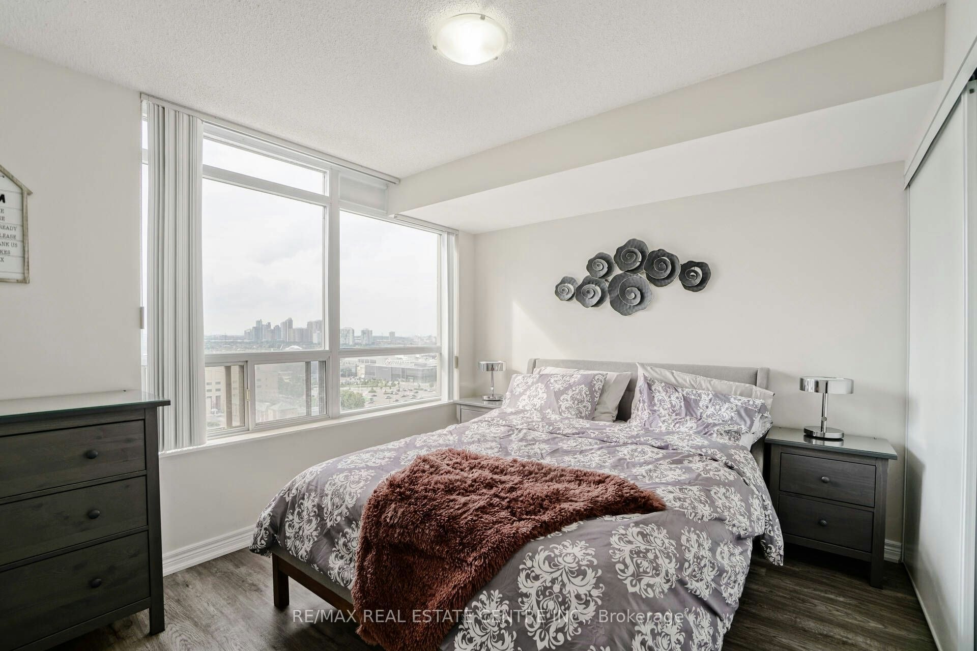 1704-310 Burnhamthorpe Road W, Mississauga, ON, L5B 4P9 - 26