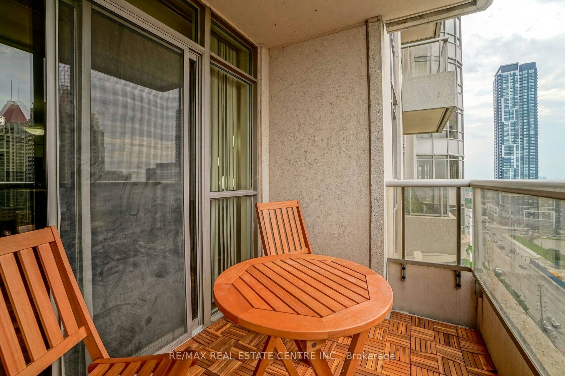 1704-310 Burnhamthorpe Road W, Mississauga, ON, L5B 4P9 - 33