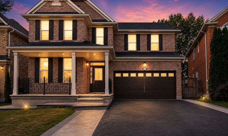 24 Gander Crescent