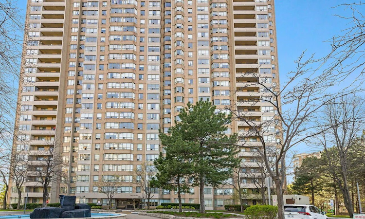 2004-30 Malta Avenue