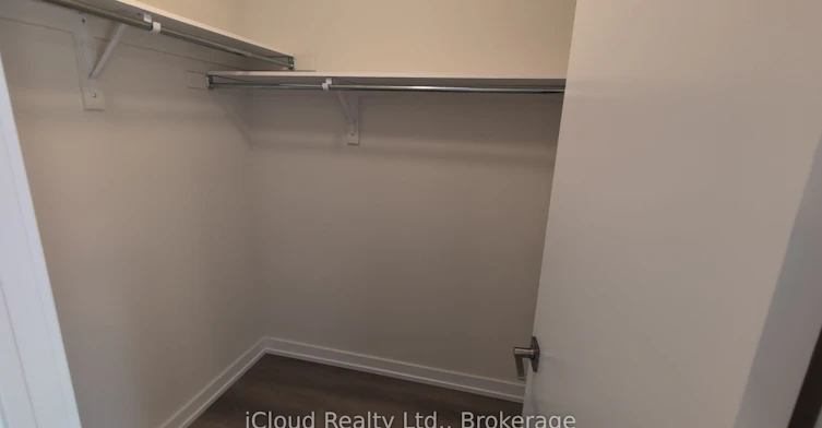 1346 Kobzar Drive, Oakville, ON, L6M 4L8 - 9