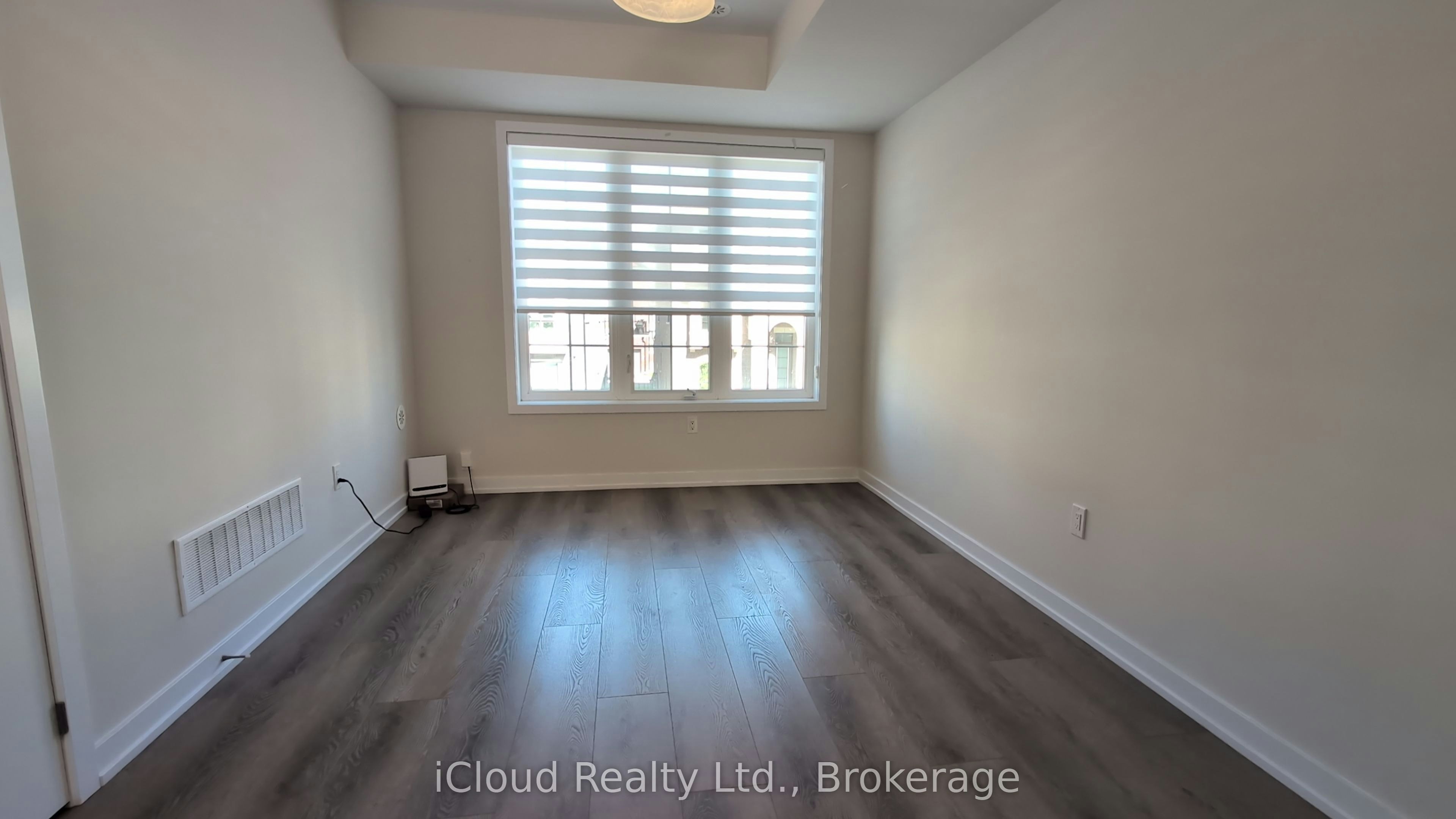 1346 Kobzar Drive, Oakville, ON, L6M 4L8 - 5