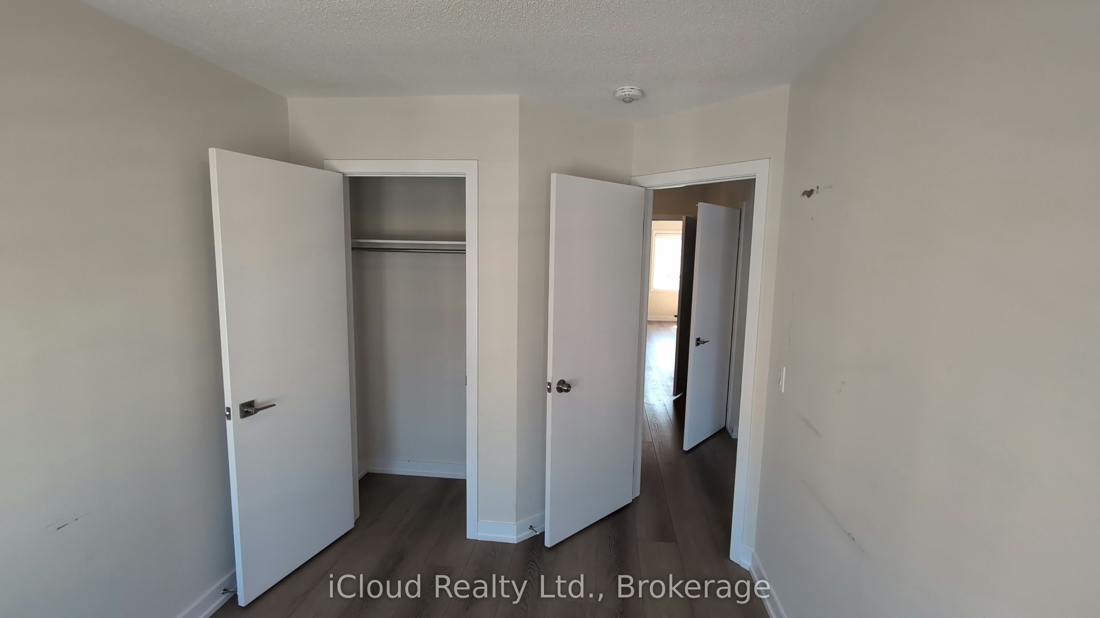 1346 Kobzar Drive, Oakville, ON, L6M 4L8 - 13