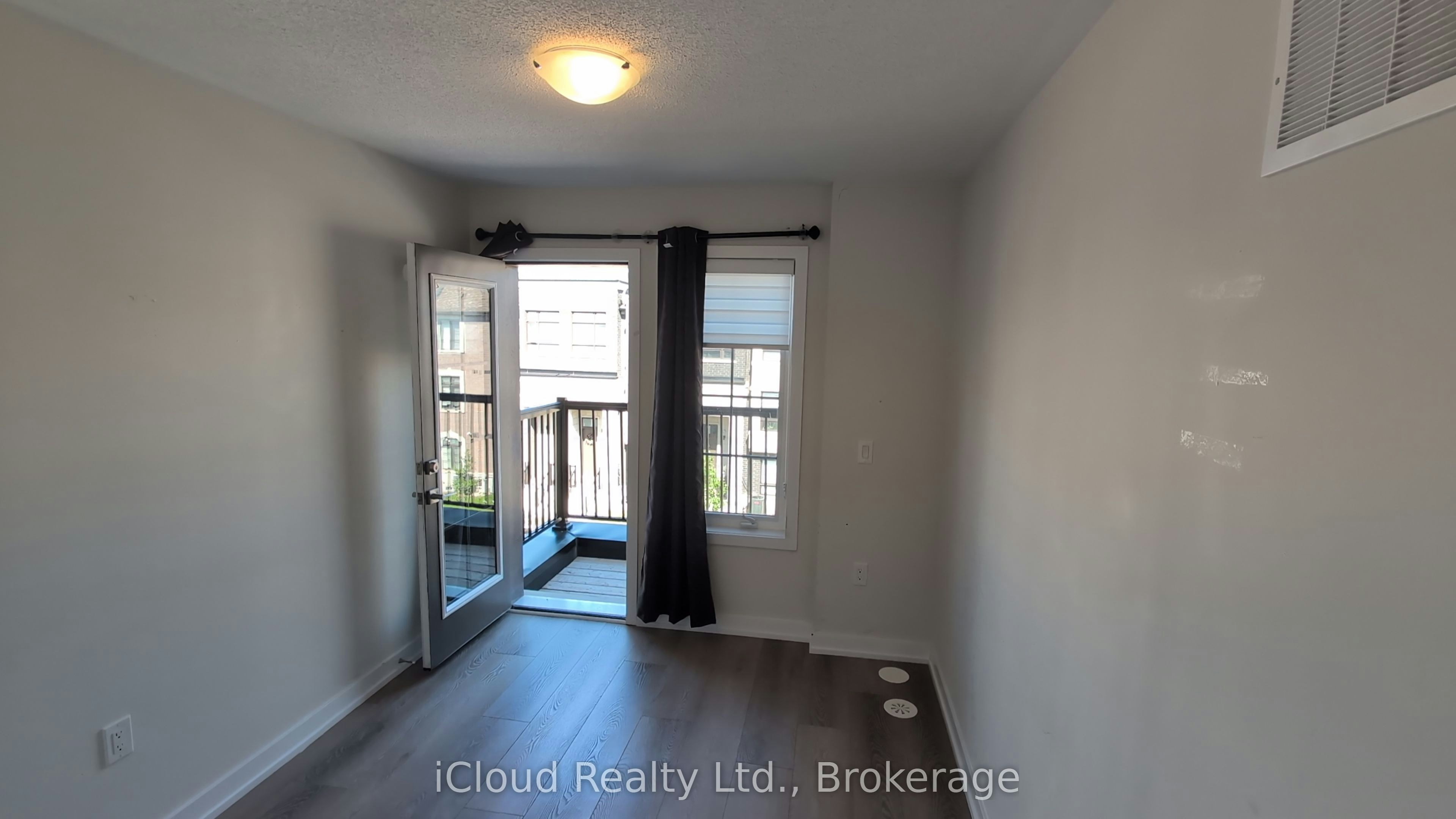 1346 Kobzar Drive, Oakville, ON, L6M 4L8 - 11