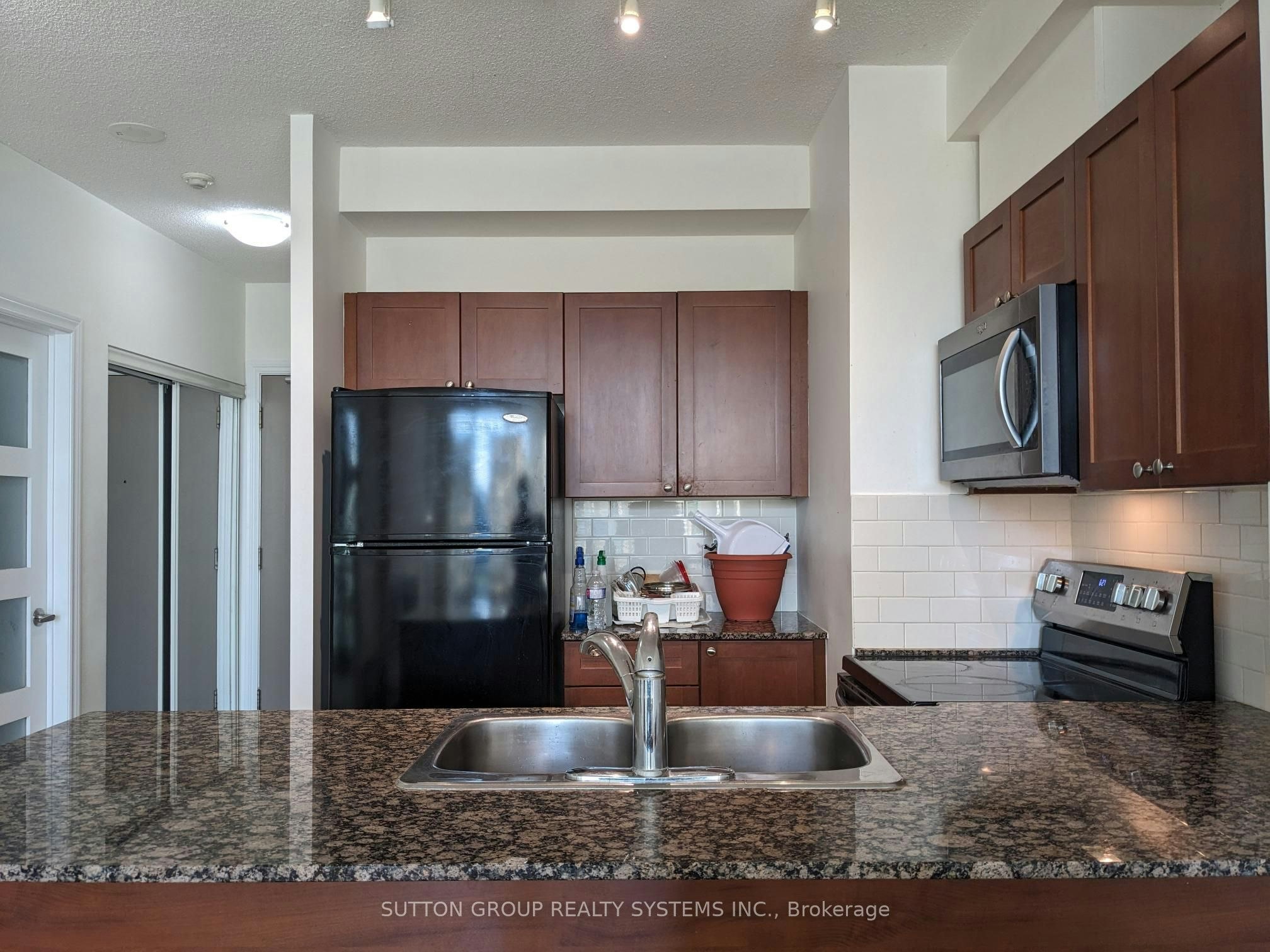 209-3525 Kariya Drive, Mississauga, ON, L5B 0C2 - 4