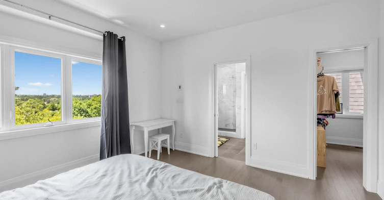 2996 Weston Road, Toronto, ON, M9M 2S7 - 20