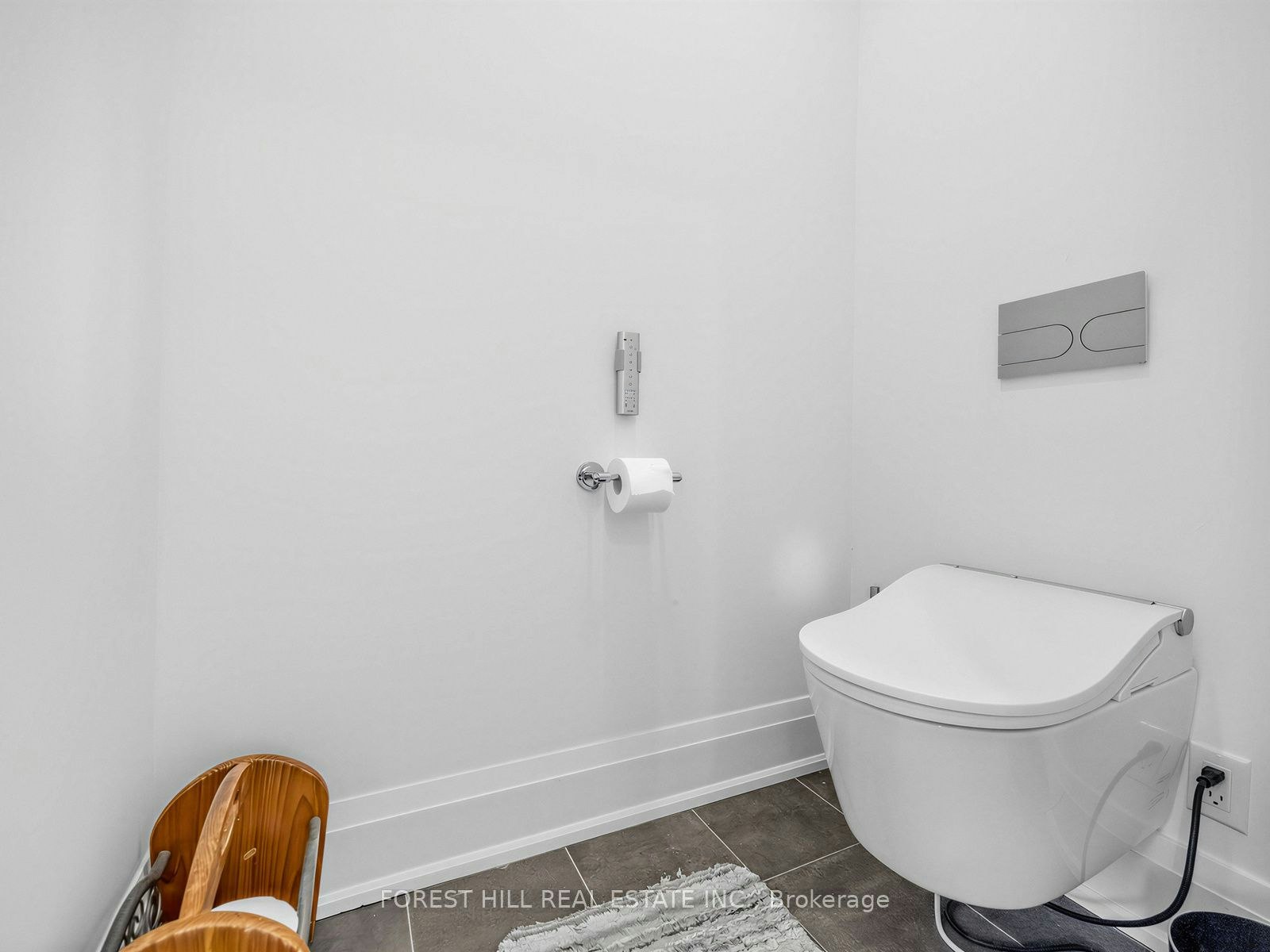 2996 Weston Road, Toronto, ON, M9M 2S7 - 24