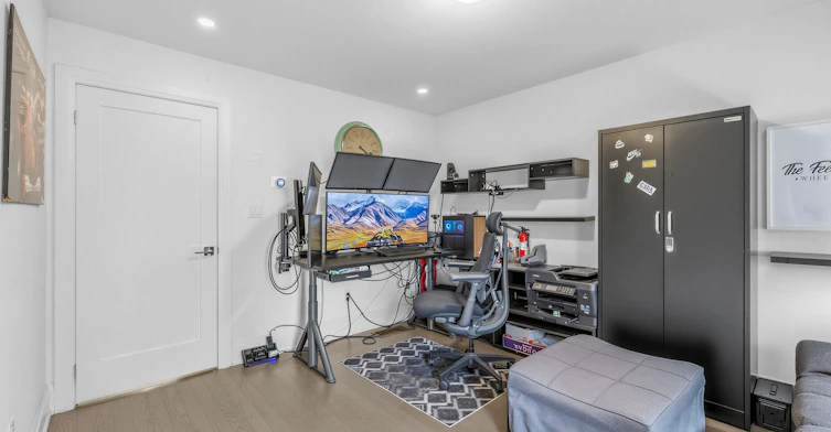 2996 Weston Road, Toronto, ON, M9M 2S7 - 42