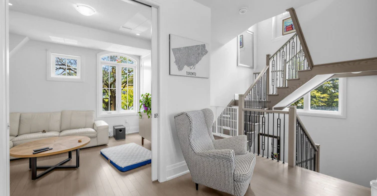 2996 Weston Road, Toronto, ON, M9M 2S7 - 15