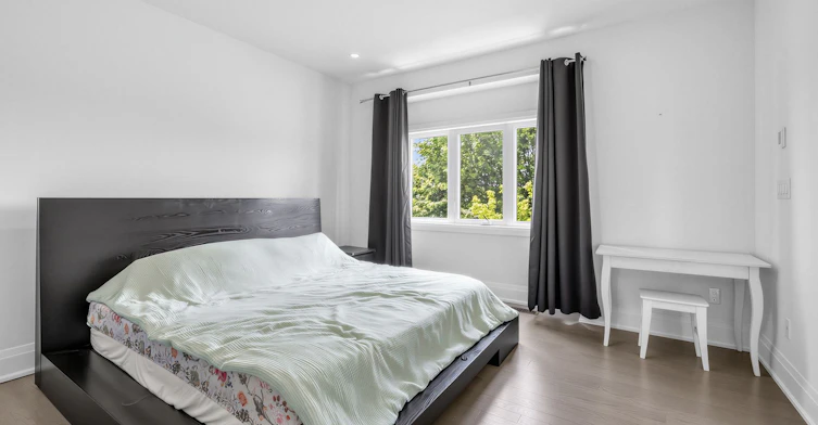 2996 Weston Road, Toronto, ON, M9M 2S7 - 18