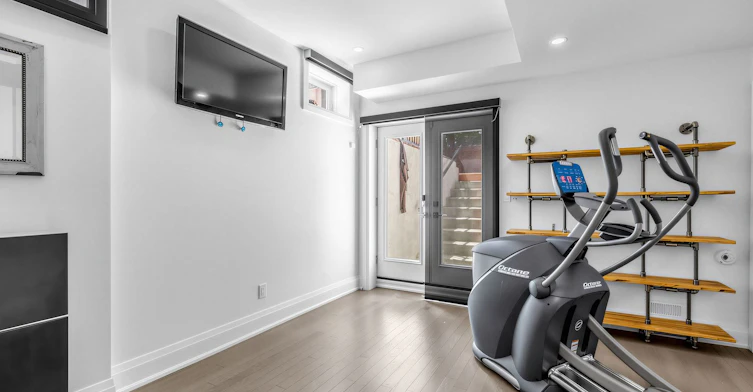 2996 Weston Road, Toronto, ON, M9M 2S7 - 37