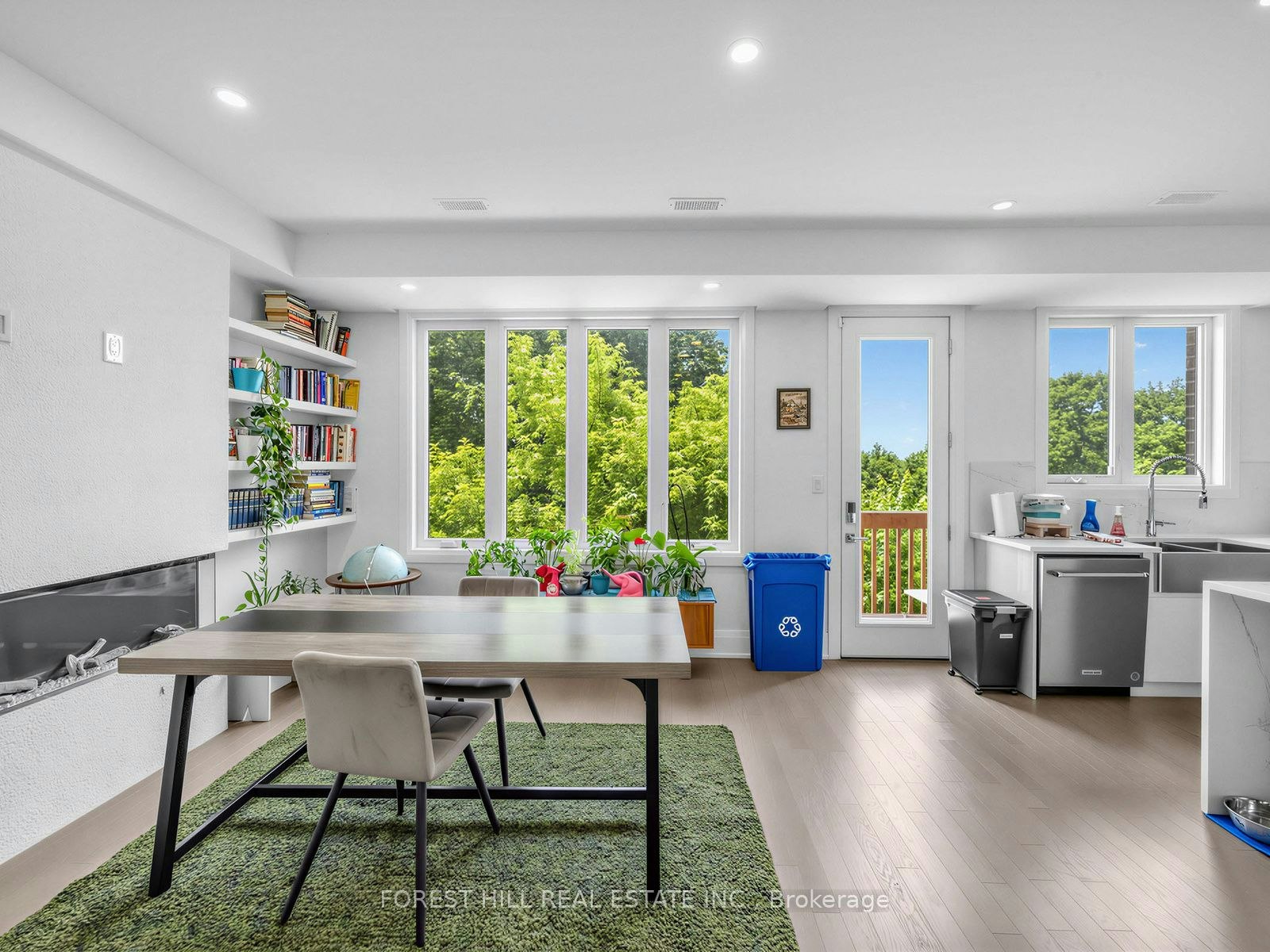 2996 Weston Road, Toronto, ON, M9M 2S7 - 14