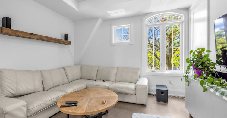 2996 Weston Road, Toronto, ON, M9M 2S7 - 13