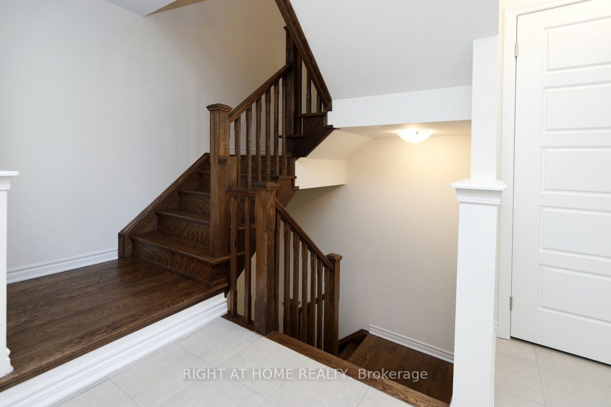 115-1000 Asleton Boulevard, Milton, ON, L9T 9L2 - 23