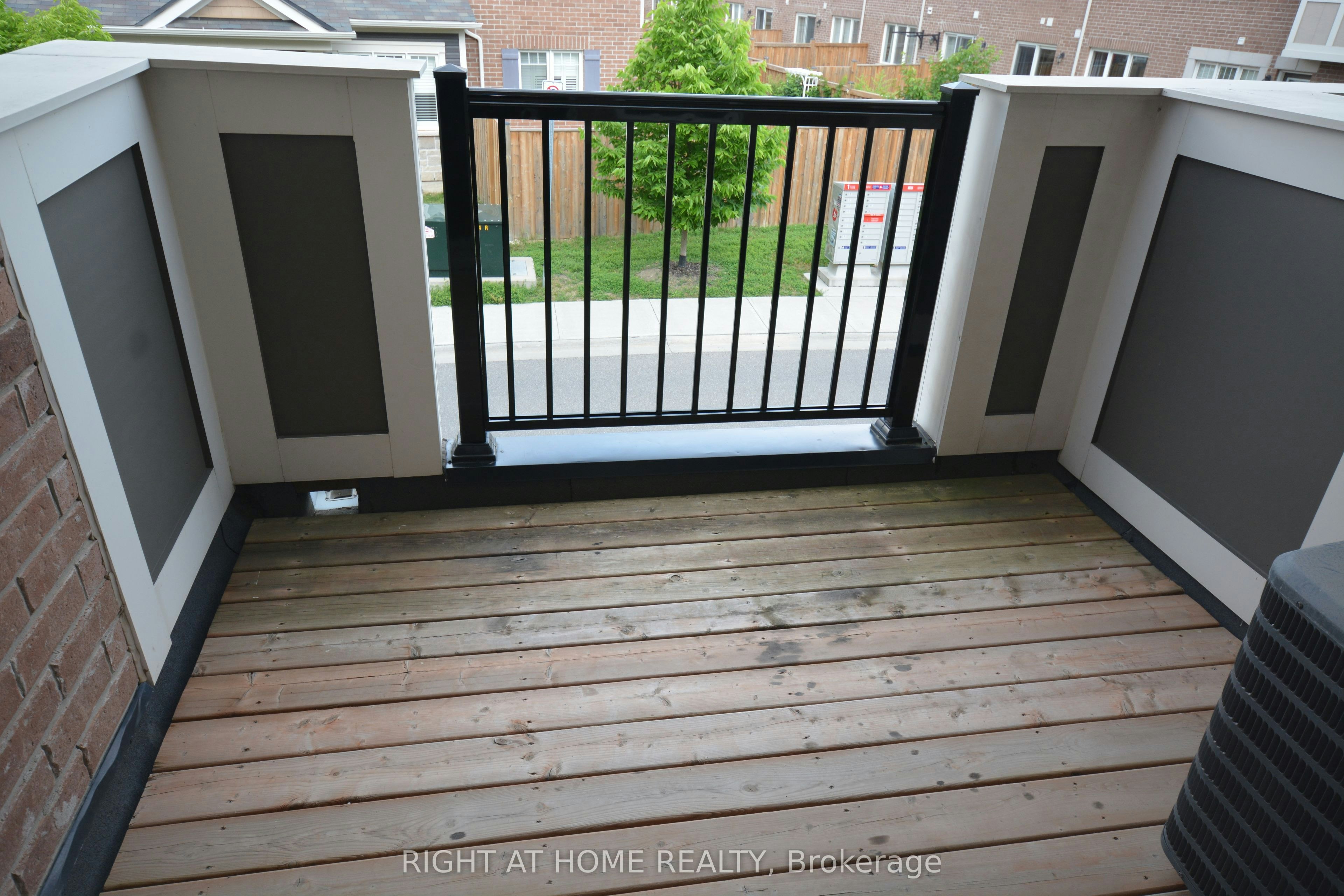 115-1000 Asleton Boulevard, Milton, ON, L9T 9L2 - 36