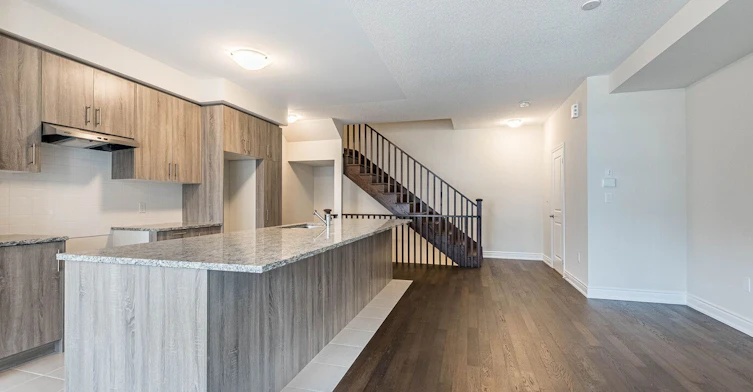 1295 Dempster Lane, Oakville, ON, L6H 7Z2 - 8