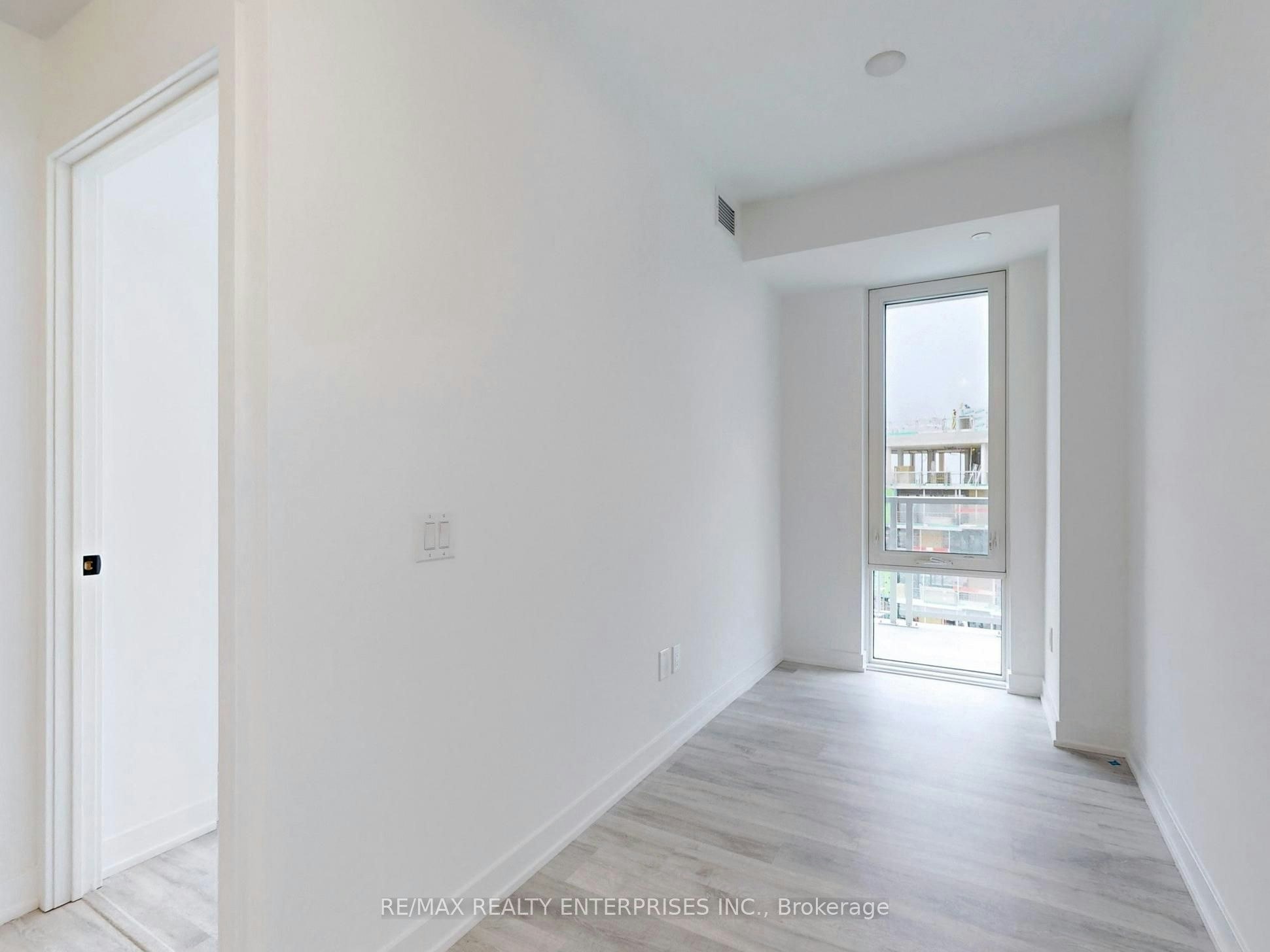 1013-220 Missinnihe Way, Mississauga, ON, L5H 0A9 - 18