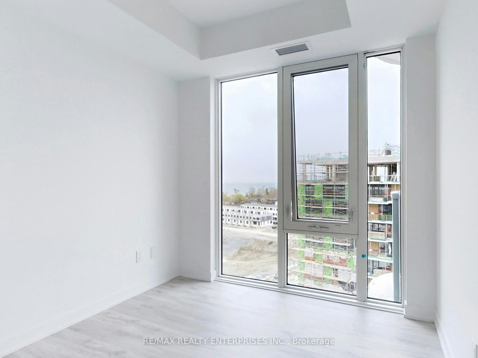 1013-220 Missinnihe Way, Mississauga, ON, L5H 0A9 - 19