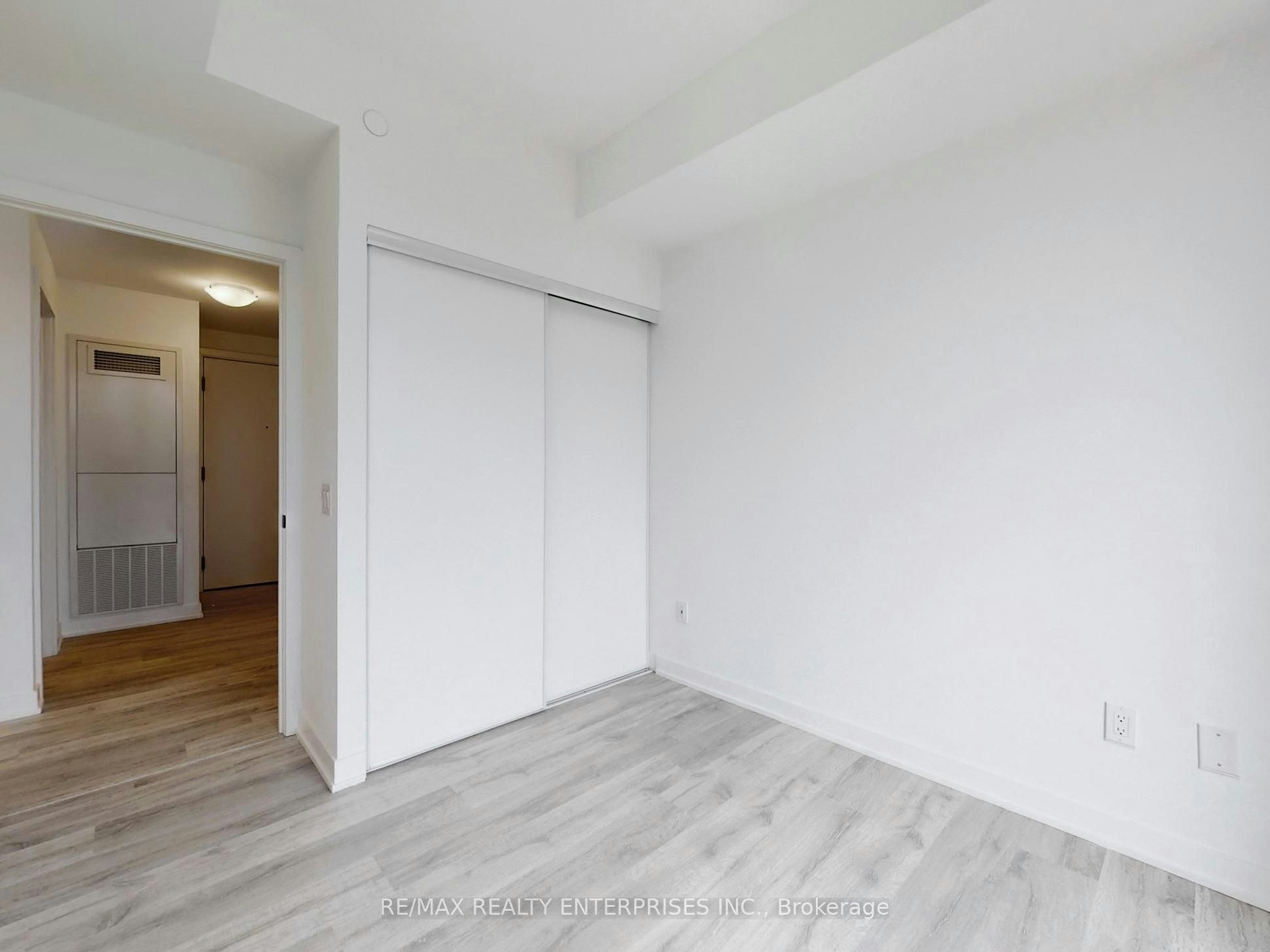 1013-220 Missinnihe Way, Mississauga, ON, L5H 0A9 - 20