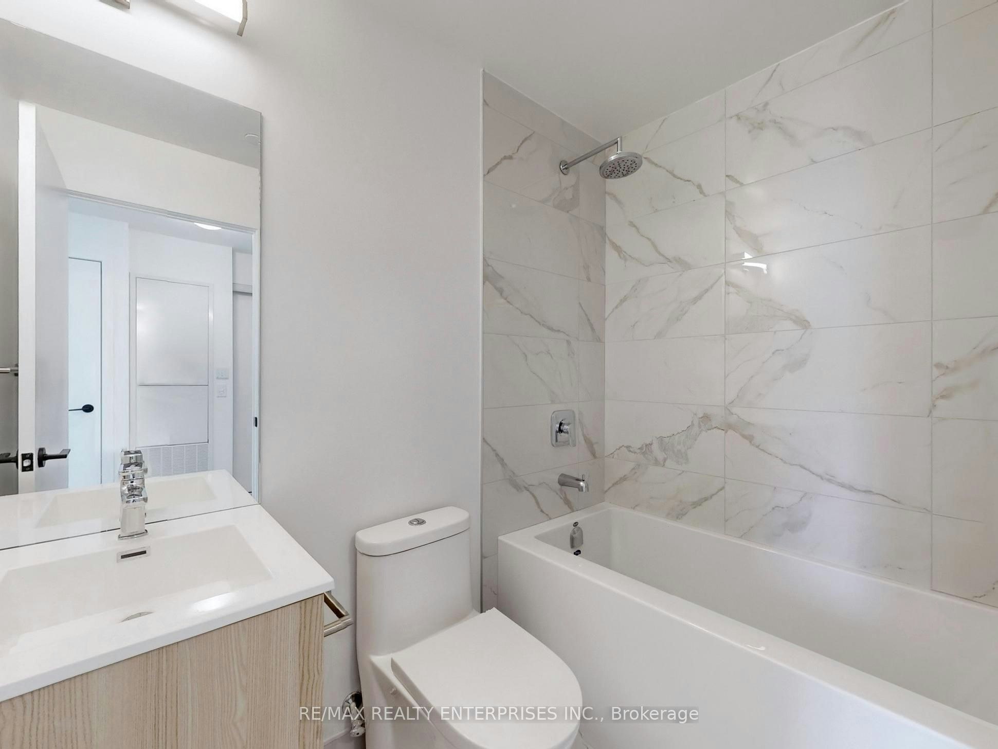 1013-220 Missinnihe Way, Mississauga, ON, L5H 0A9 - 21