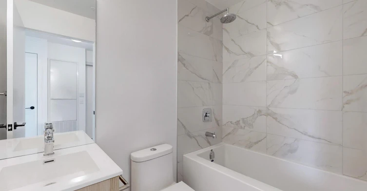 1013-220 Missinnihe Way, Mississauga, ON, L5H 0A9 - 21