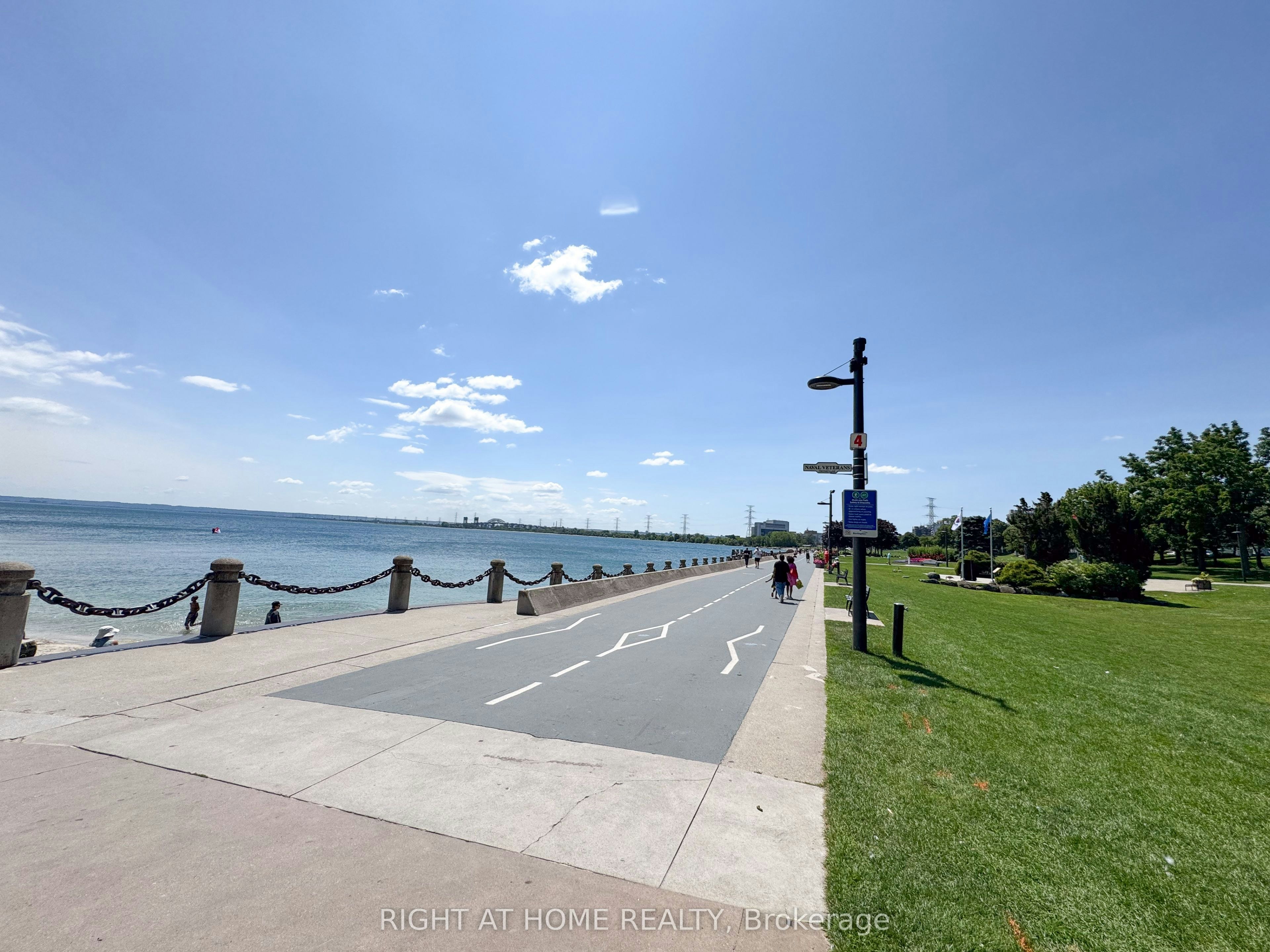 308-2075 Lakeshore Road, Burlington, ON, L7R 0H3 - 34