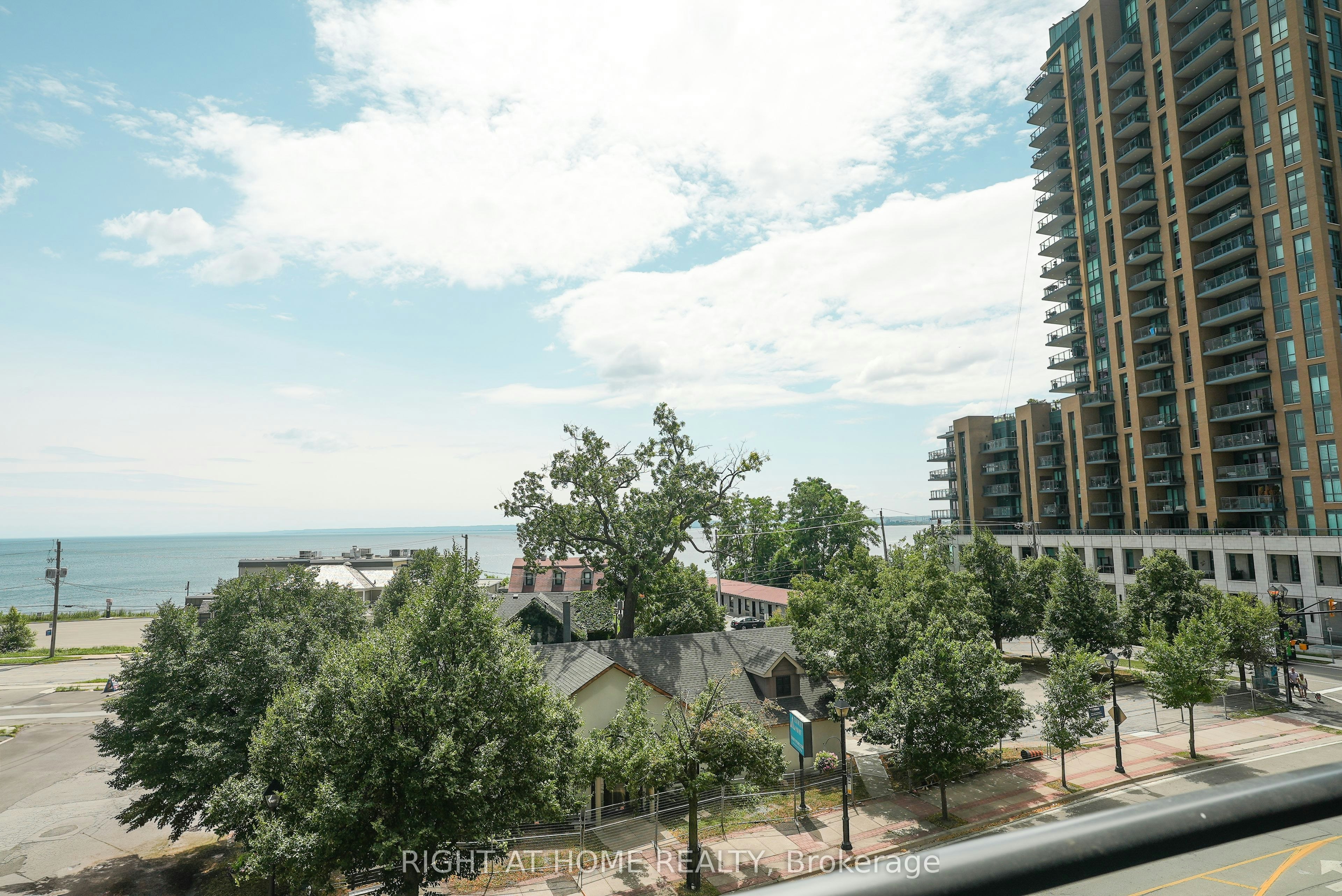 308-2075 Lakeshore Road, Burlington, ON, L7R 0H3 - 23
