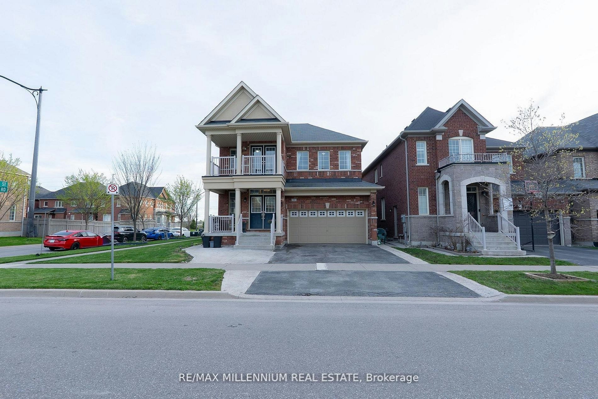 8 Zelda Road, Brampton, ON, L6R 0B3