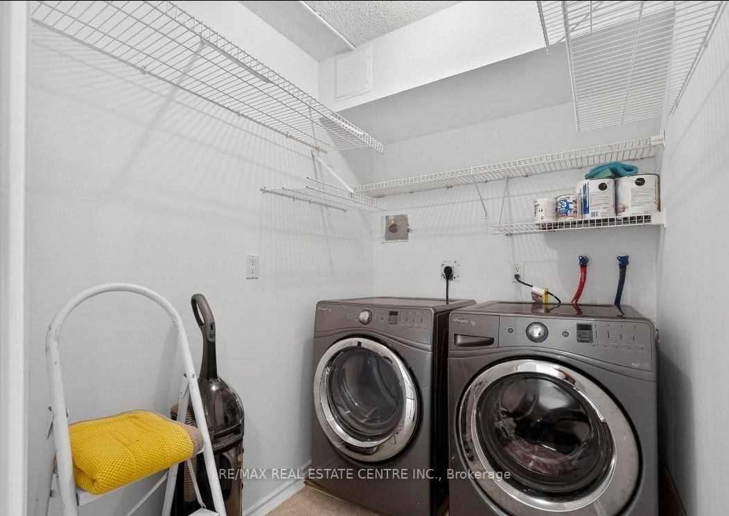 1201-100 County Court Boulevard, Brampton, ON, L6W 3X1 - 17