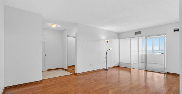 1201-100 County Court Boulevard, Brampton, ON, L6W 3X1 - 4