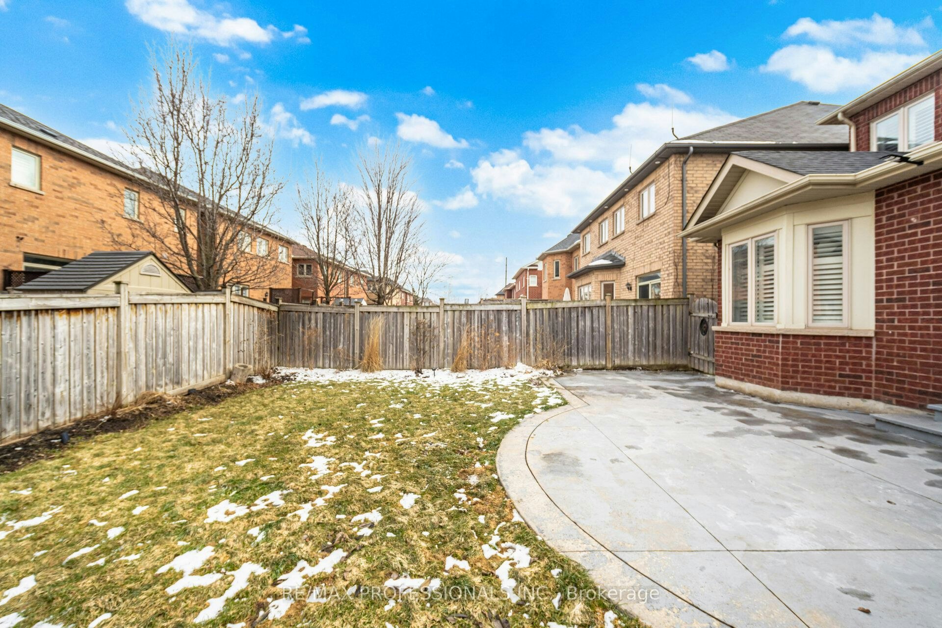 525 Scott Boulevard, Milton, ON, L9T 0T8 - 28