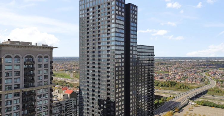 3810-395 Square One Drive, Mississauga, ON, L5B 0P6 - 33