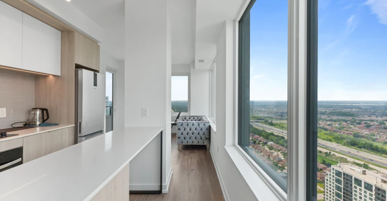 3810-395 Square One Drive, Mississauga, ON, L5B 0P6 - 8