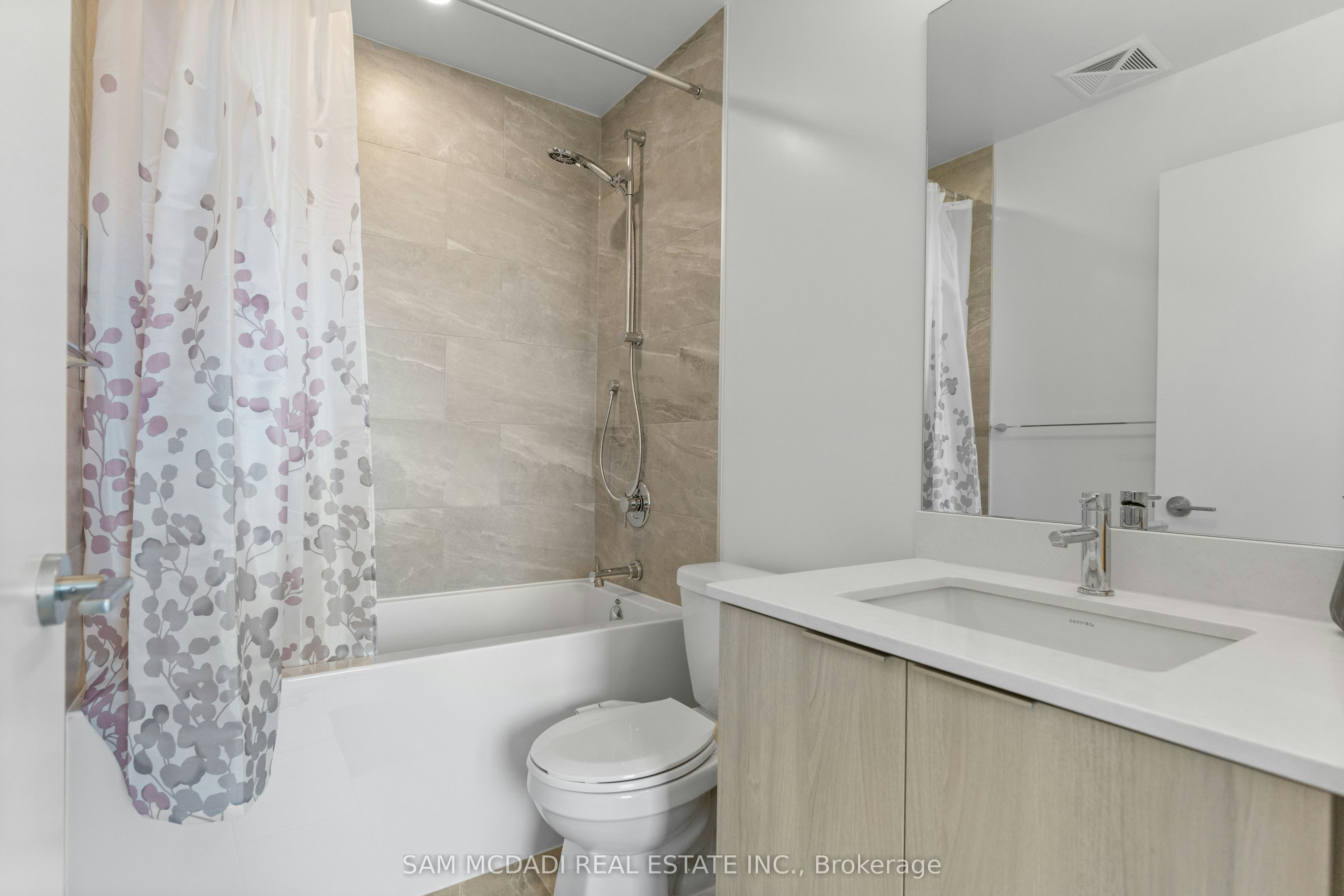 3810-395 Square One Drive, Mississauga, ON, L5B 0P6 - 18