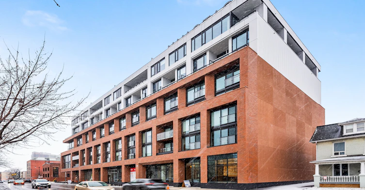 520-2720 Dundas Street, Toronto, ON, M6P 0C3