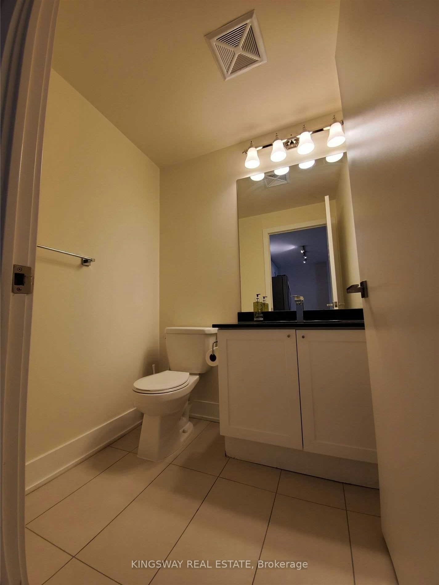 Th3-4011 Brickstone Mews, Mississauga, ON, L5B 0J7 - 6